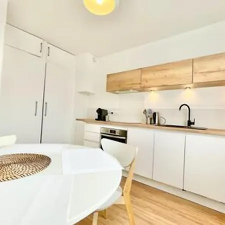 Art Deco I Center I High-speed Wi-fi I Bright *