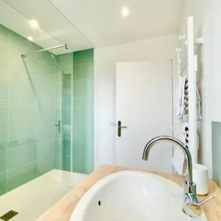 Art Deco I Center I High-speed Wi-fi I Bright