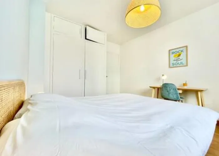 Apartament Art Deco I Center I High-speed Wi-fi I Bright *